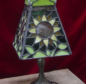 lámpara de vitral diseño girasol