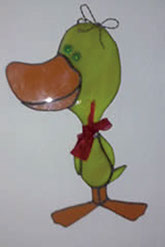 pato en cinta de cobre